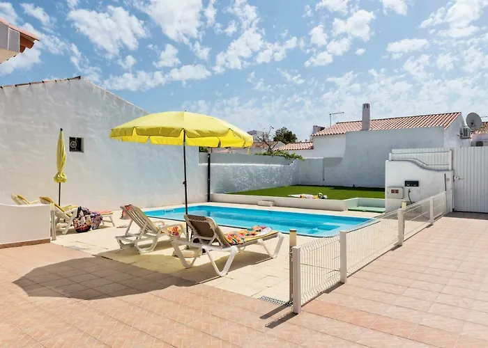 Villa Jacaranda